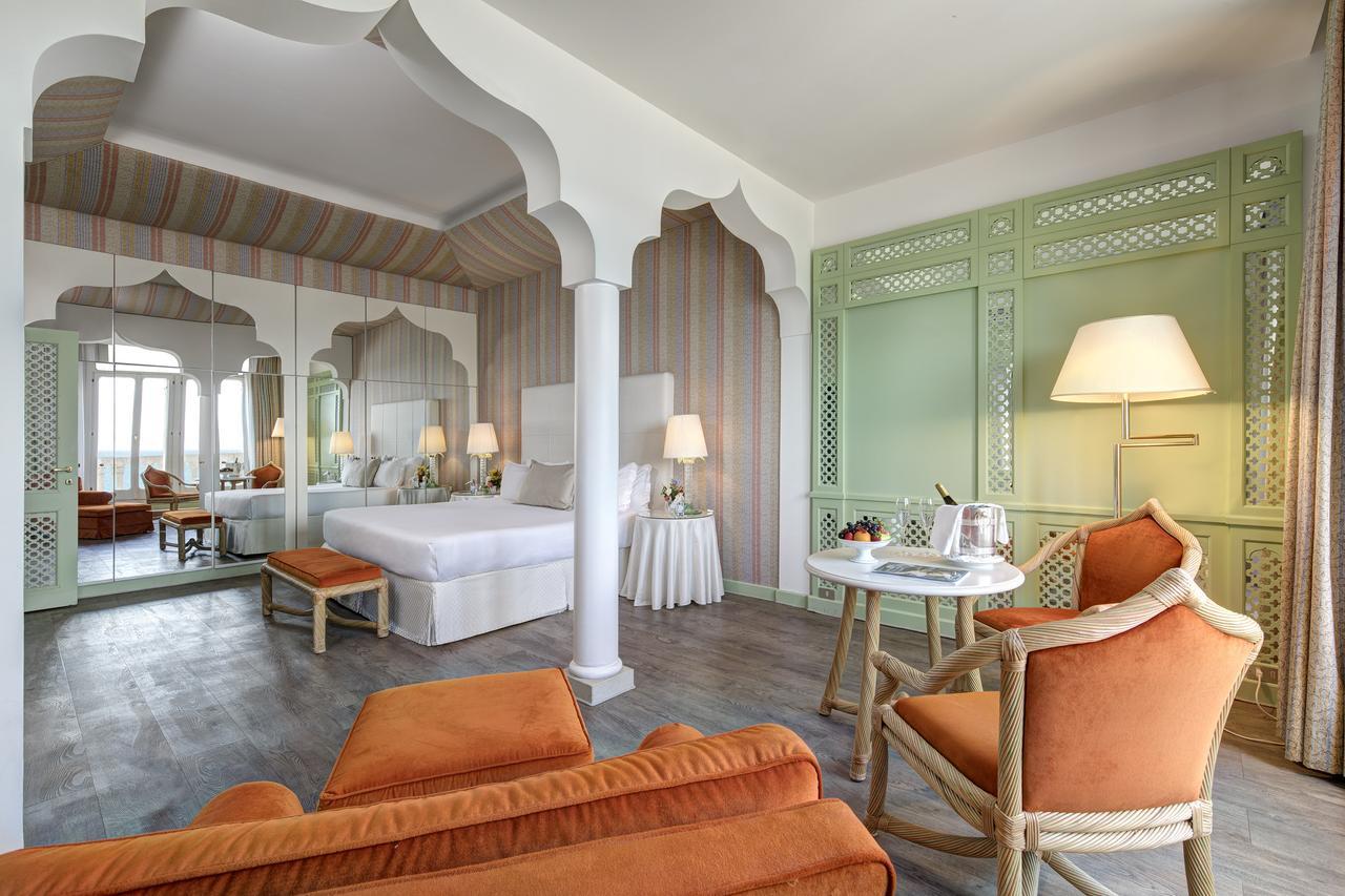 Hotel Excelsior Venice Lido di Venezia Exterior photo