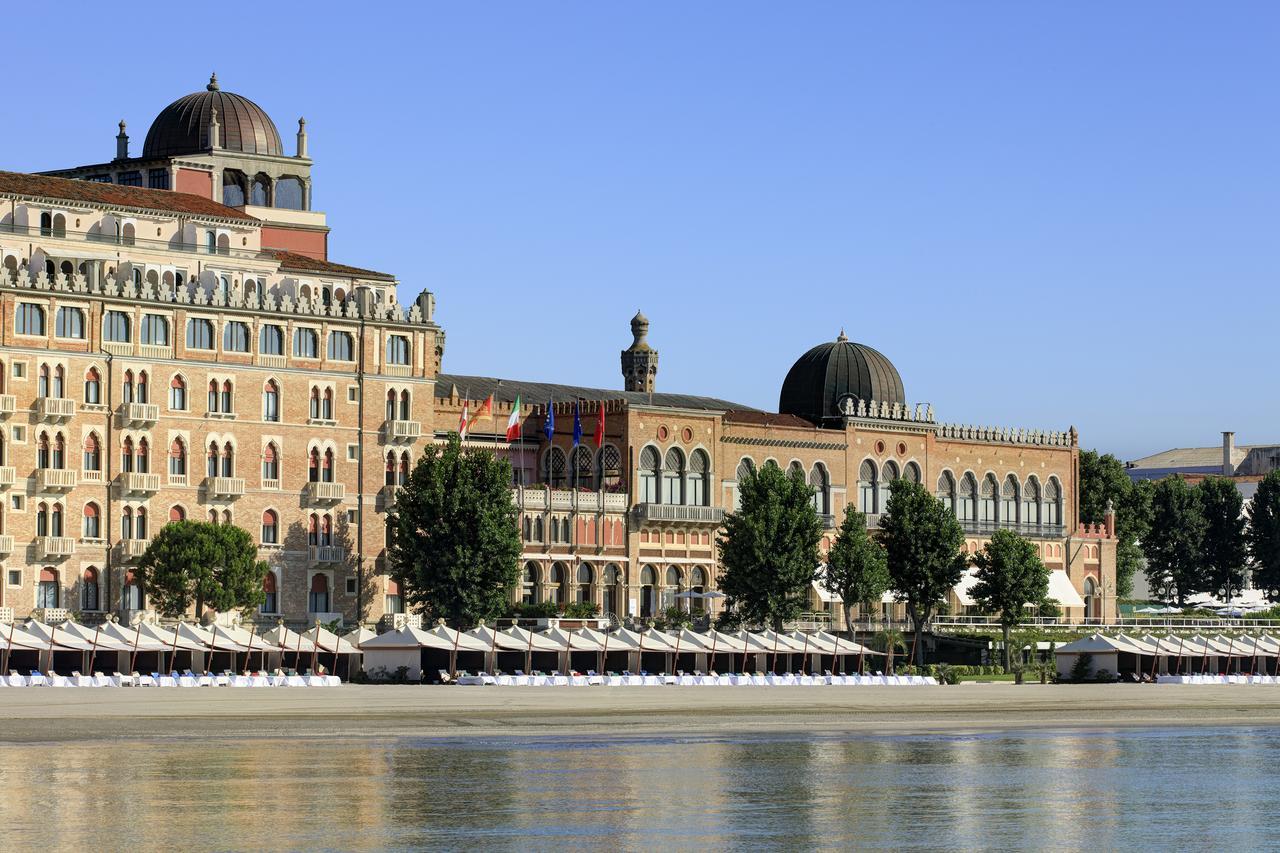 Hotel Excelsior Venice Lido di Venezia Exterior photo